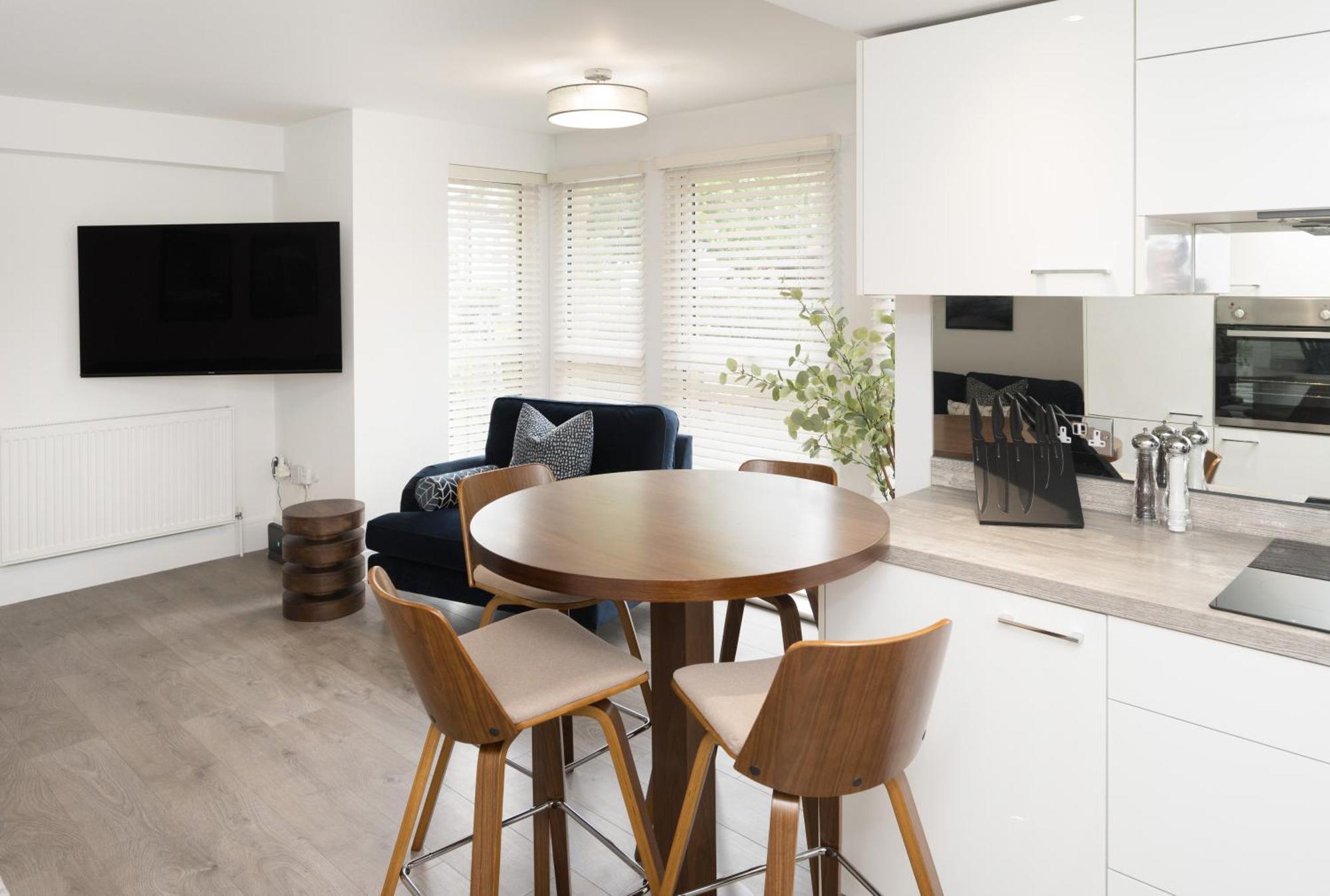 Sixtytwo By Harrogate Serviced Apartments Exterior photo
